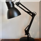 D032. Black desk lamp. 
